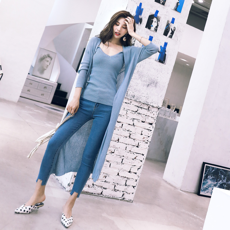時尚套裝女牛仔小腳褲2018秋季新款中長款針織長袖開衫吊帶三件套