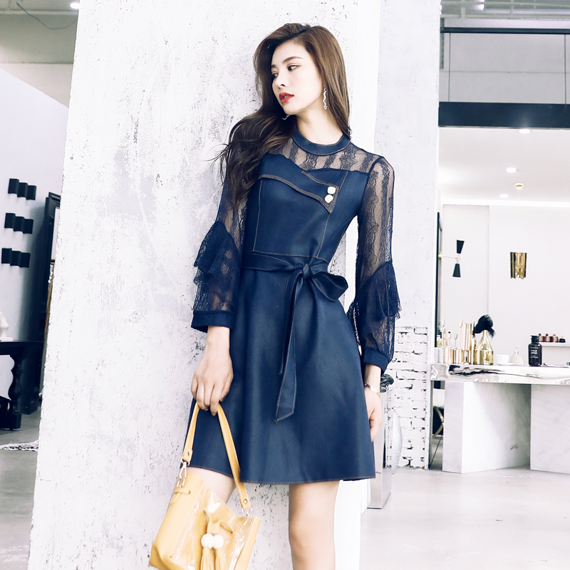 2018秋裝新款長袖小香中長款荷葉邊系帶鏤空拼接蕾絲淑女連衣裙