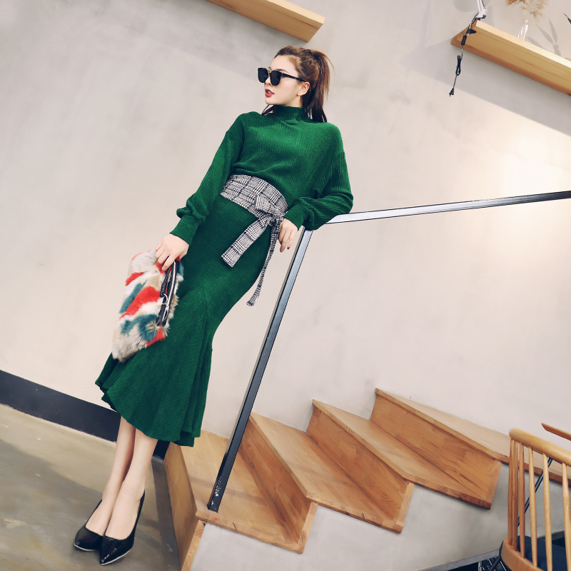 名媛針織連衣裙女長款秋冬韓版修身內搭復古網紅魚尾打底毛衣長裙