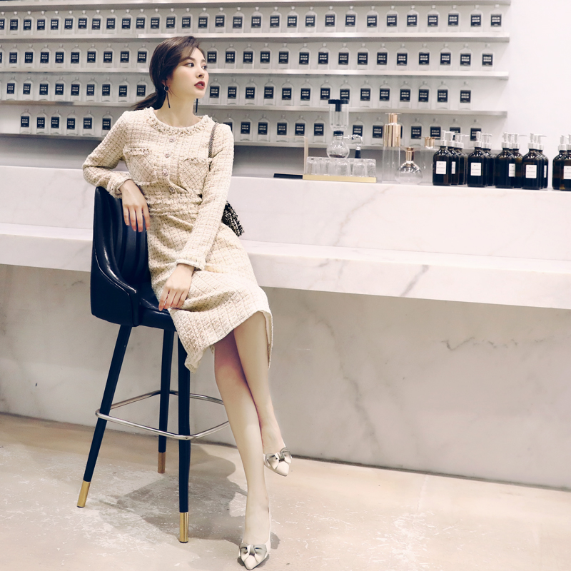 2018冬季新款網紅女裝時尚編織毛呢裙子女神成熟氣質洋氣連衣裙