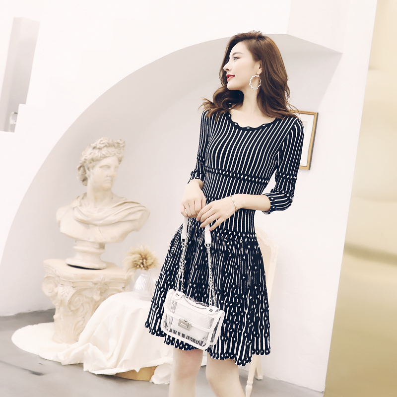 公主裙網紅名媛優雅減齡收腰針織裙蓬蓬a字連衣裙女秋裝2018新款