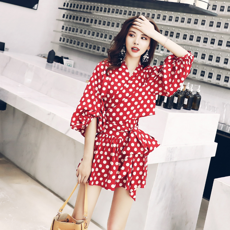 洋氣套裝2018夏裝新款圓點韓版收腰長袖上衣女時尚短褲兩件套女潮